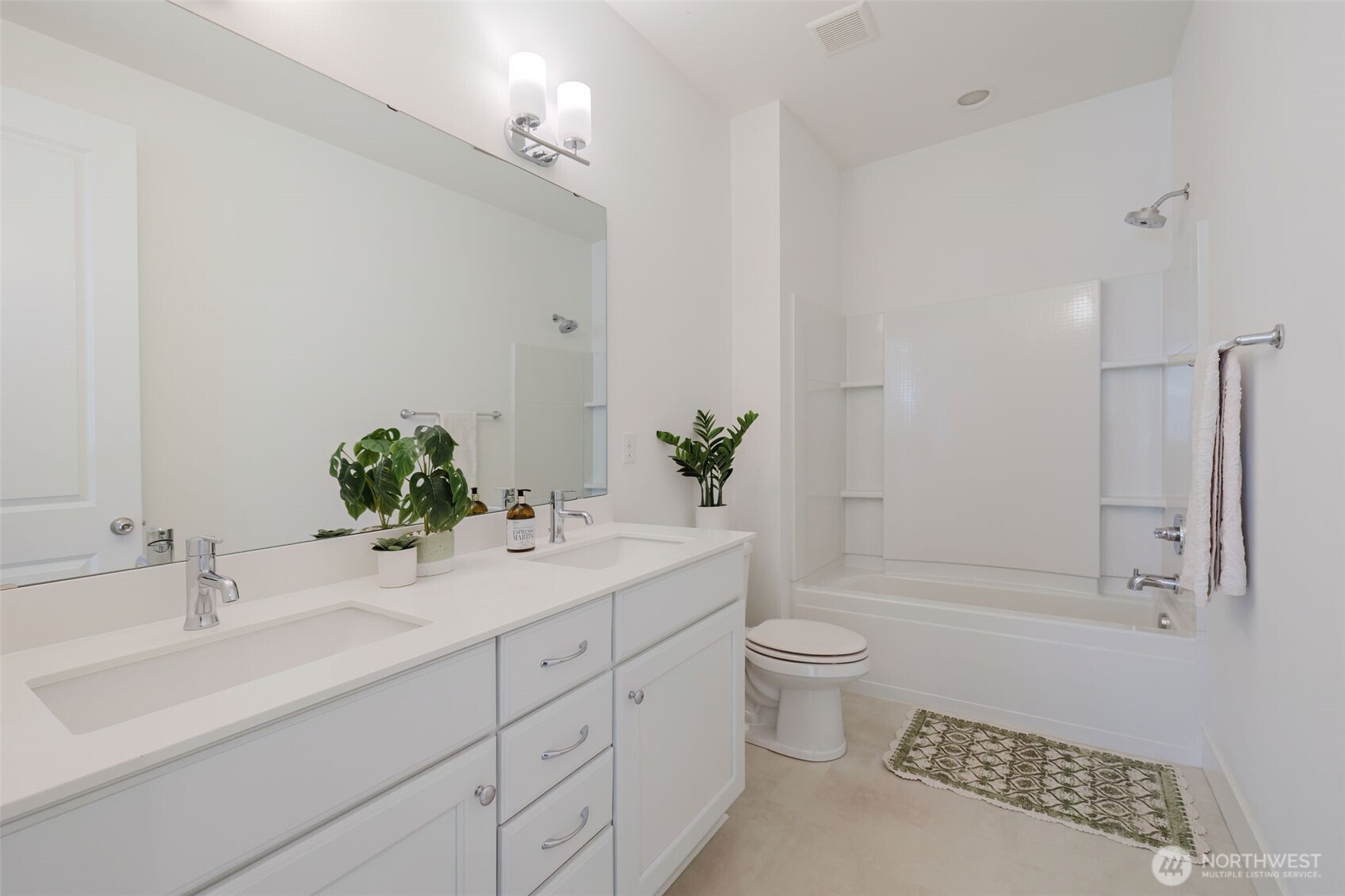 23621 SE 269th Court , Maple Valley, WA 98038