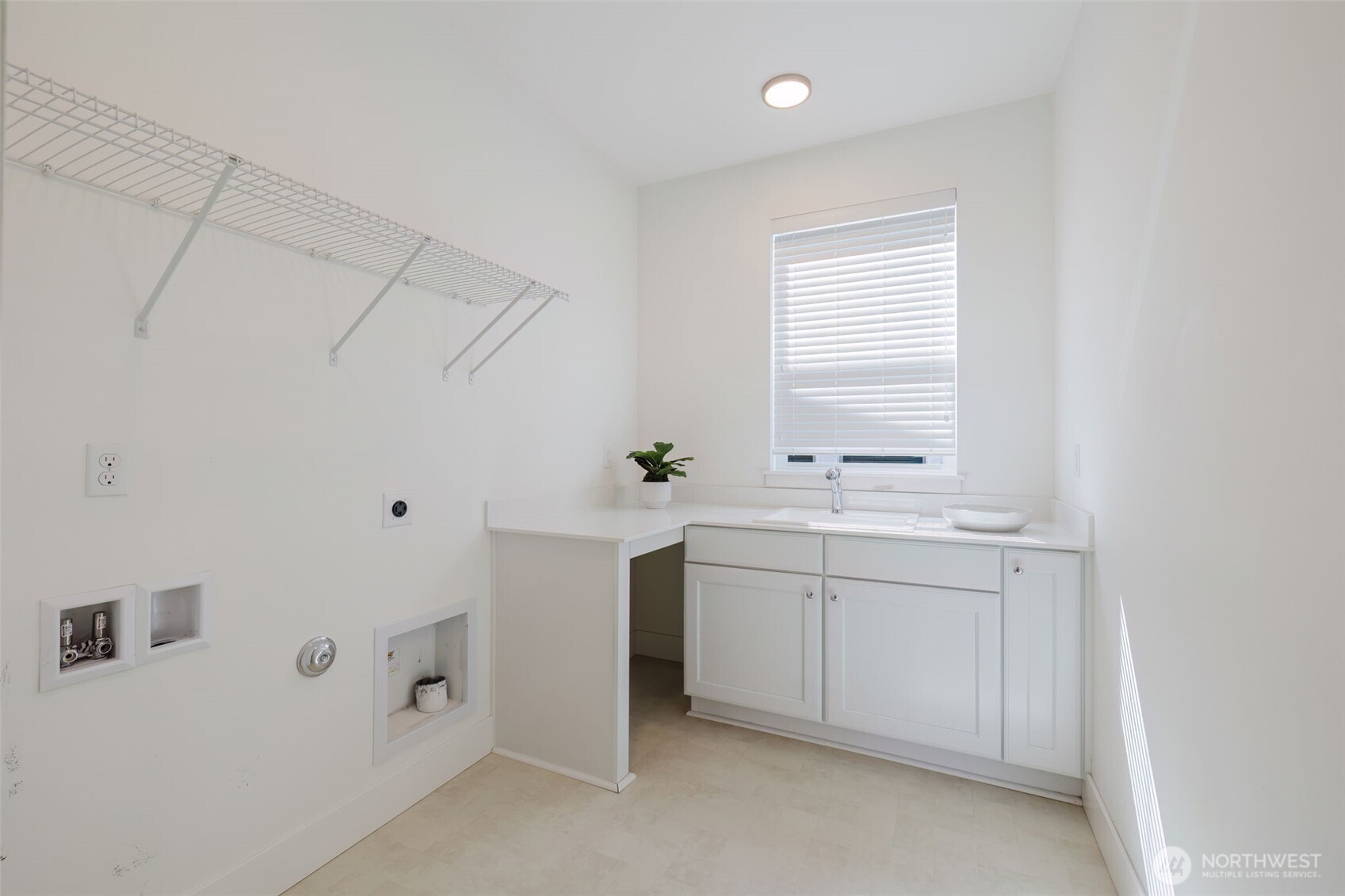 23621 SE 269th Court , Maple Valley, WA 98038