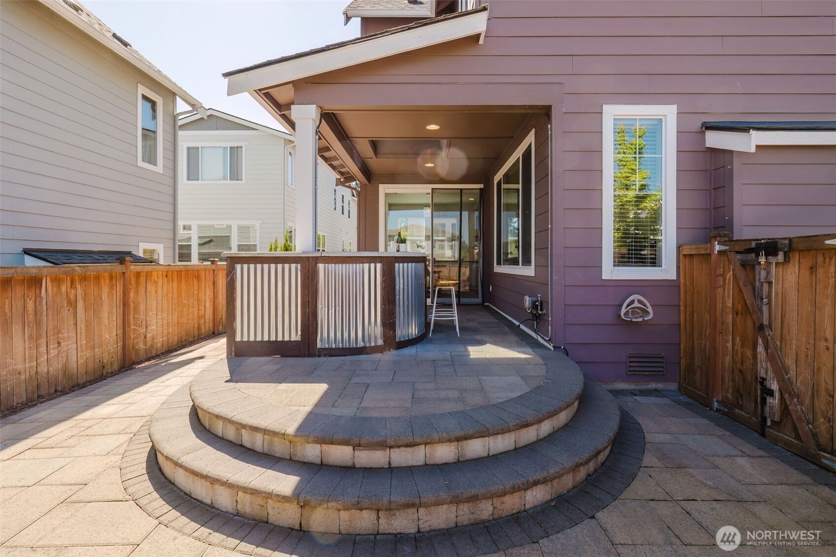 23621 SE 269th Court , Maple Valley, WA 98038