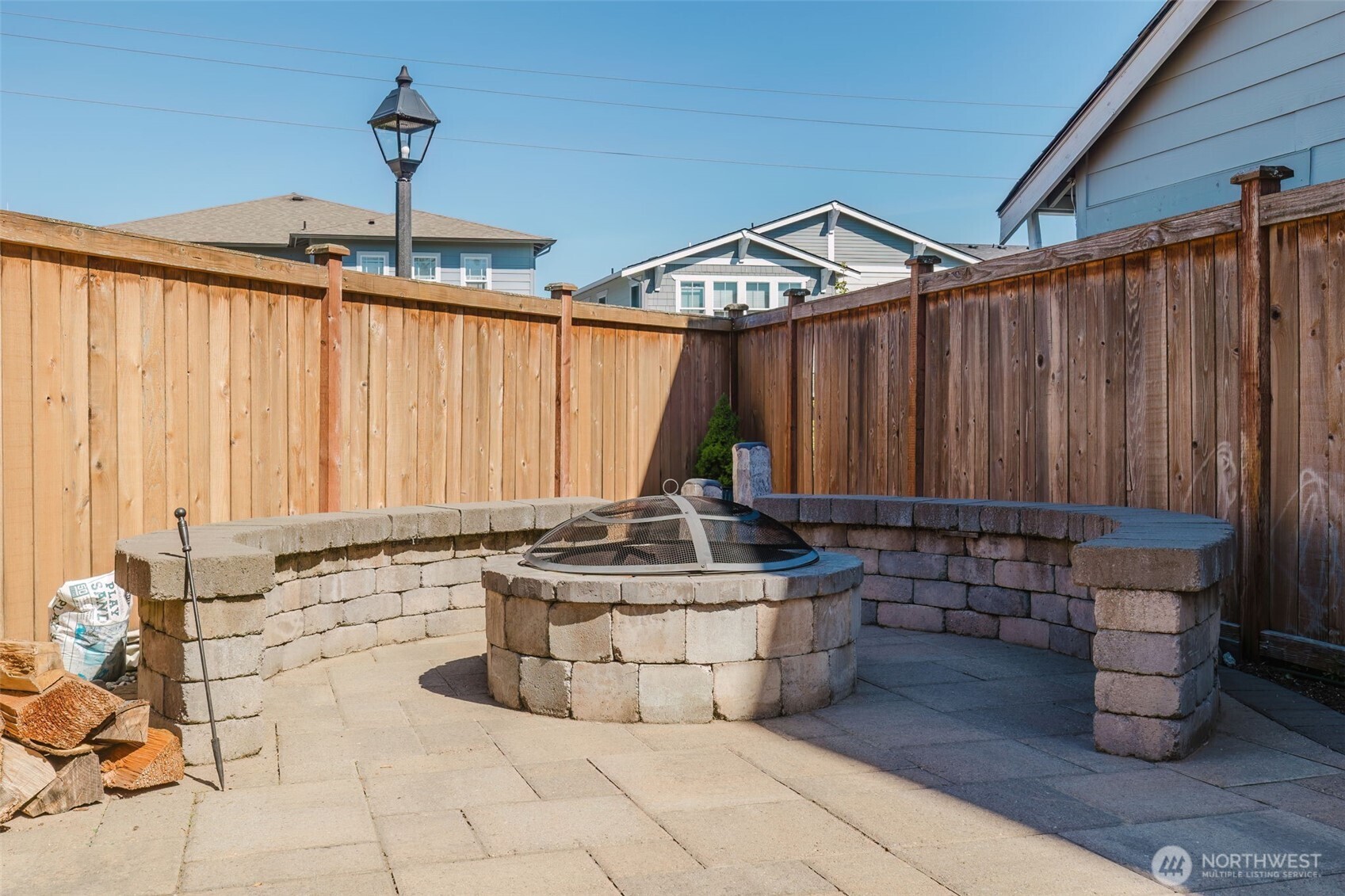 23621 SE 269th Court , Maple Valley, WA 98038