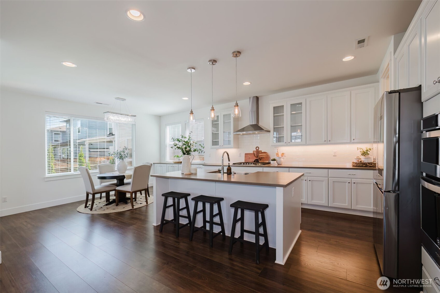 23621 SE 269th Court , Maple Valley, WA 98038