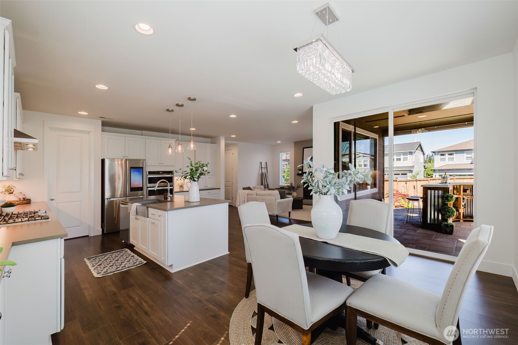 23621 SE 269th Court , Maple Valley, WA 98038