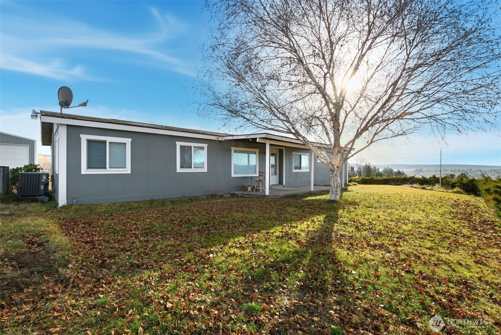 401 CLEMANS VIEW Road , Selah, WA 98942