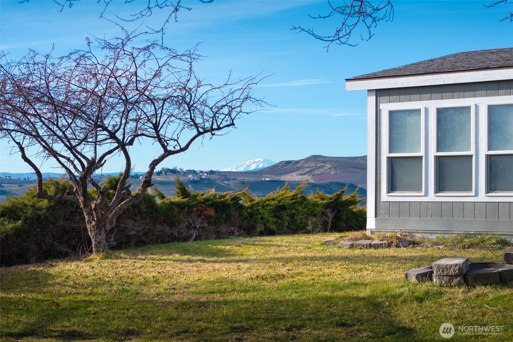401 CLEMANS VIEW Road , Selah, WA 98942