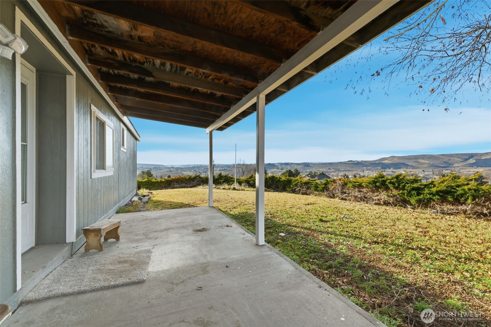 401 CLEMANS VIEW Road , Selah, WA 98942
