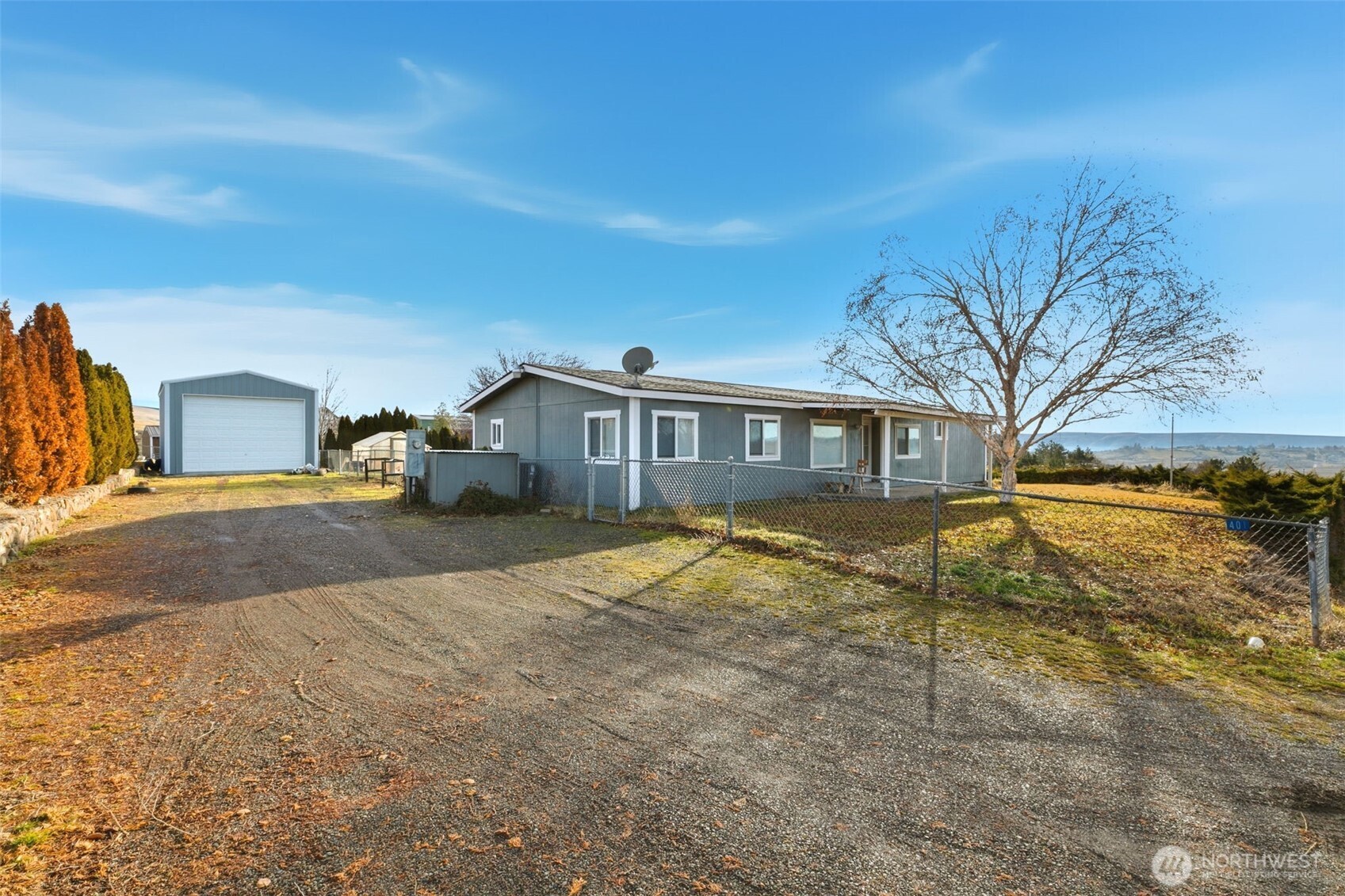 401 CLEMANS VIEW Road , Selah, WA 98942