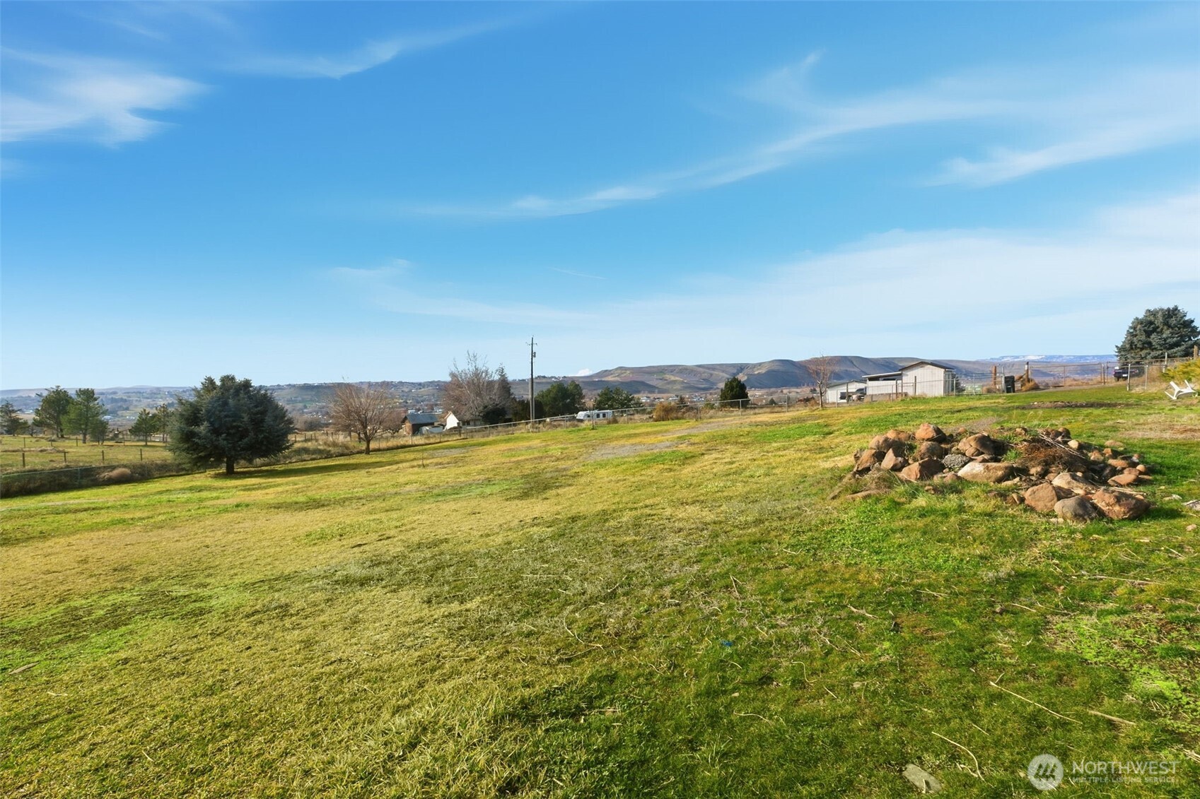 401 CLEMANS VIEW Road , Selah, WA 98942