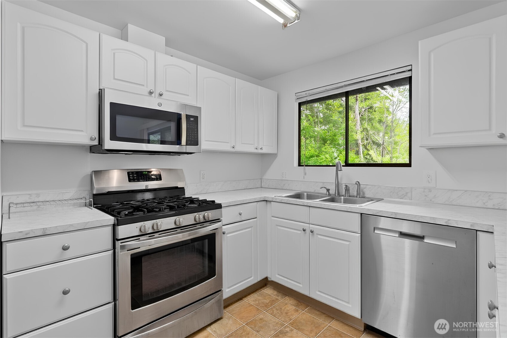 3604 S 299th Place , Auburn, WA 98001