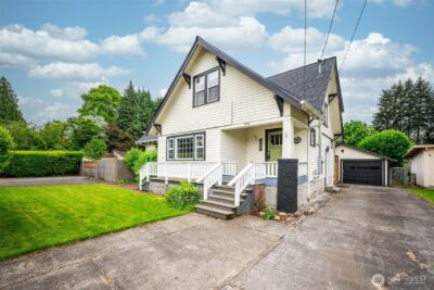 3083 Pine Street , Longview, WA 98632
