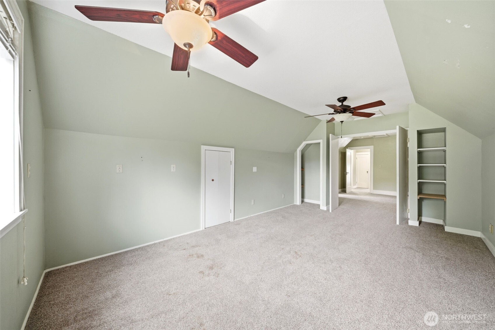 3083 Pine Street , Longview, WA 98632