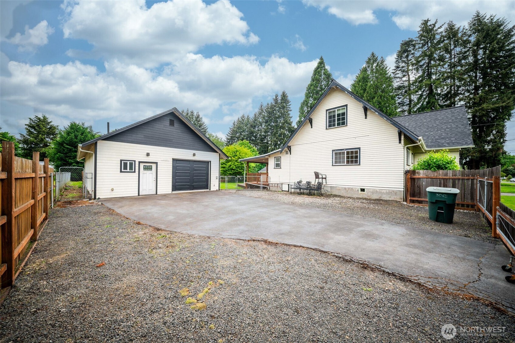 3083 Pine Street , Longview, WA 98632