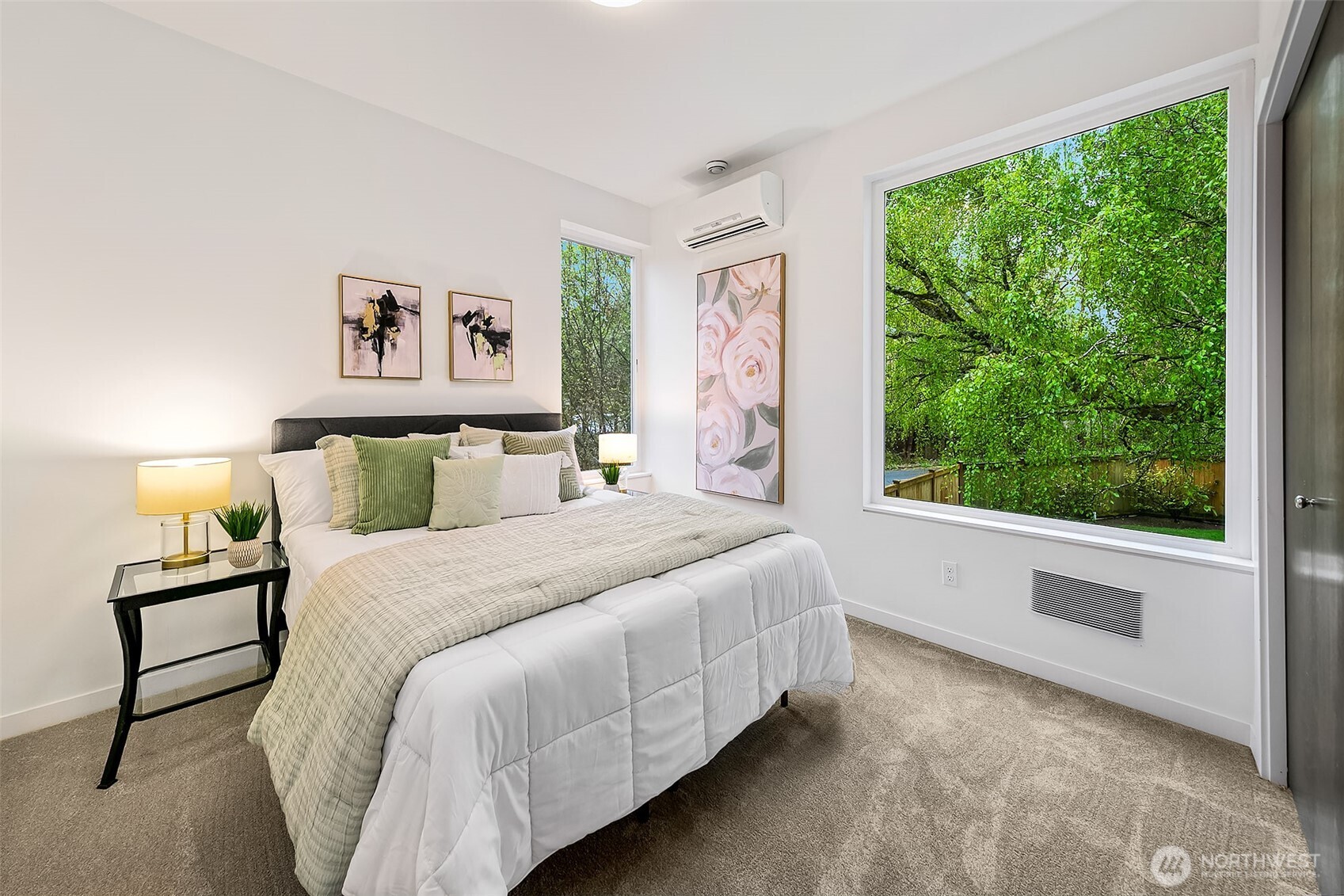 13721 Meridian Avenue N, Seattle, WA 98133