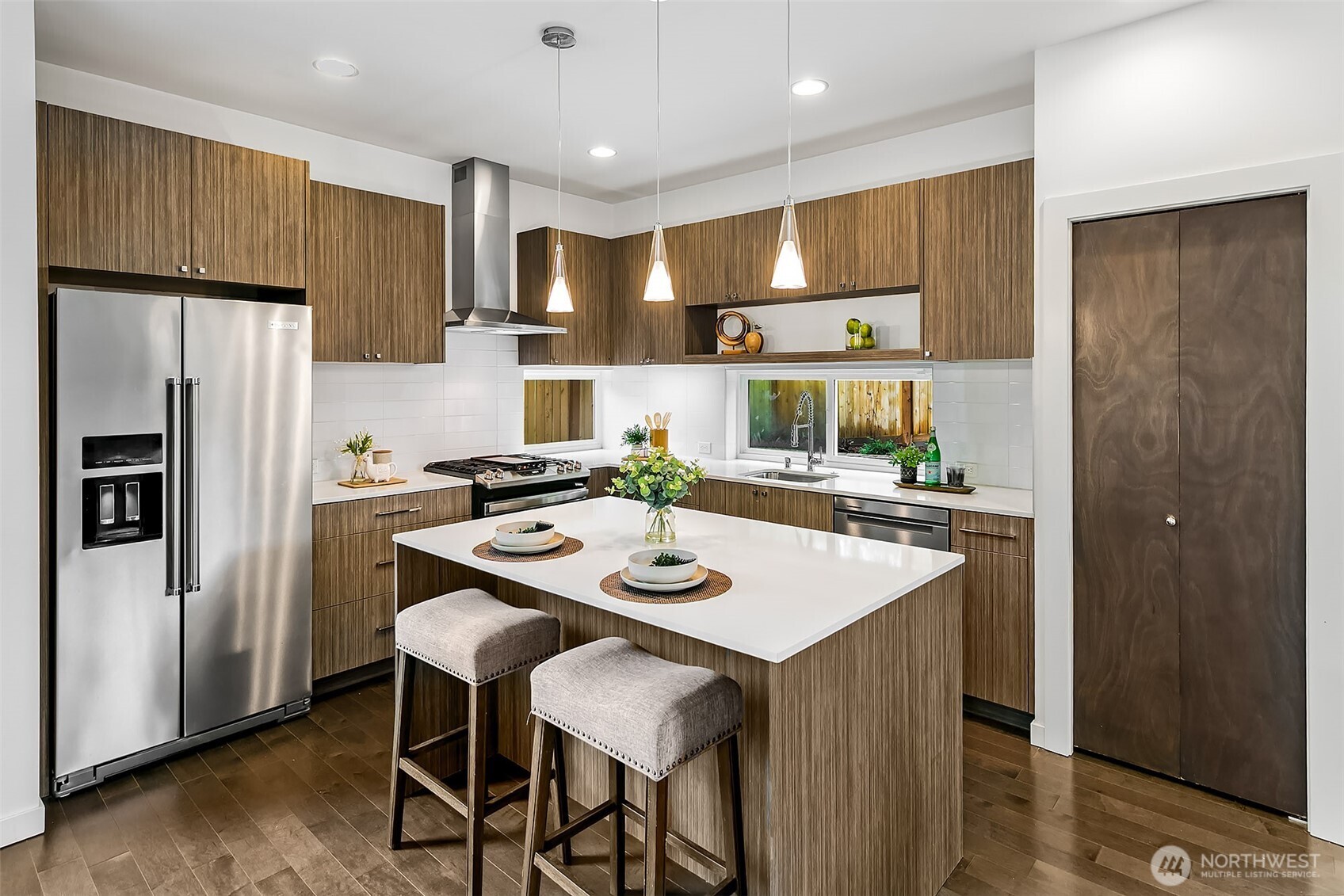 13721 Meridian Avenue N, Seattle, WA 98133