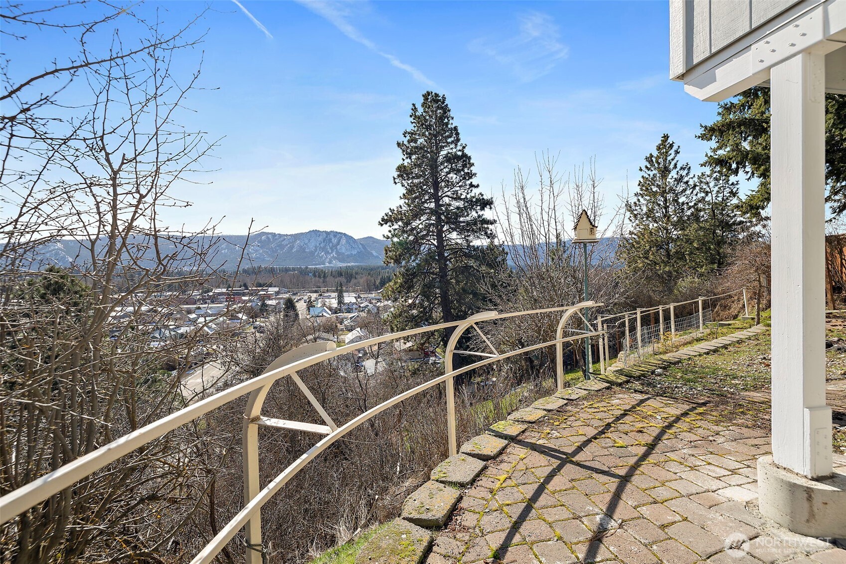 205 W 5th Street , Cle Elum, WA 98922