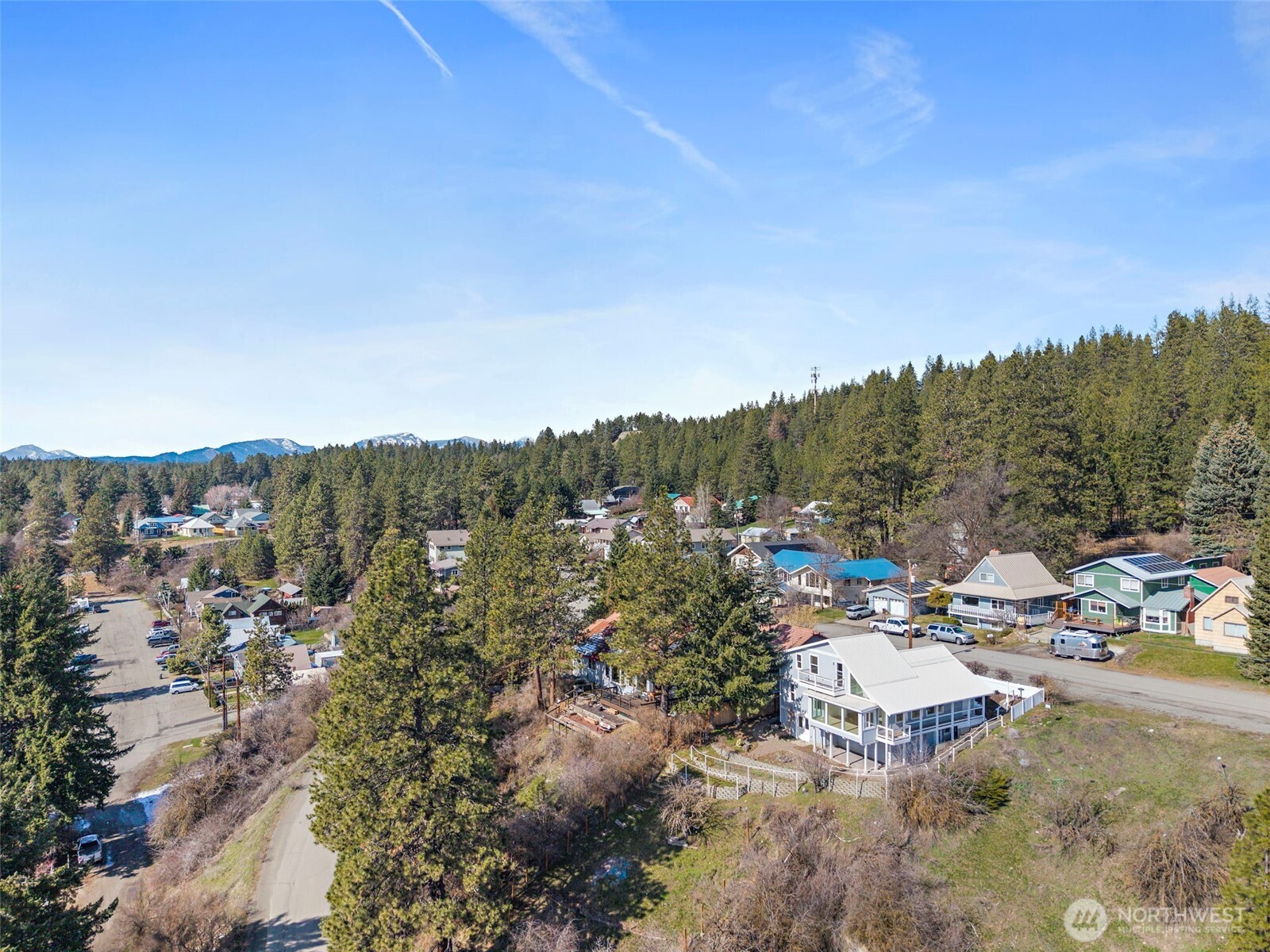 205 W 5th Street , Cle Elum, WA 98922