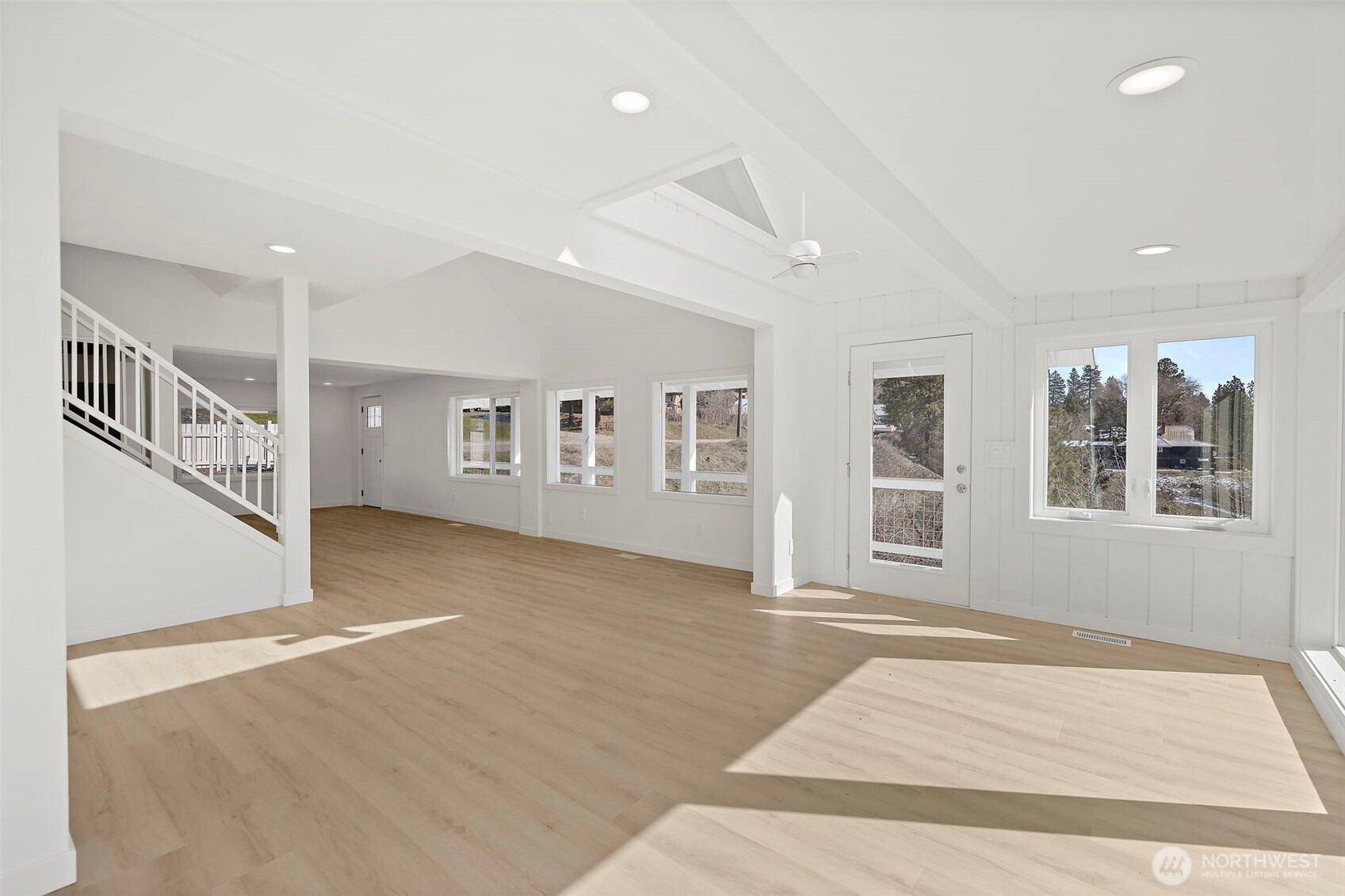 205 W 5th Street , Cle Elum, WA 98922