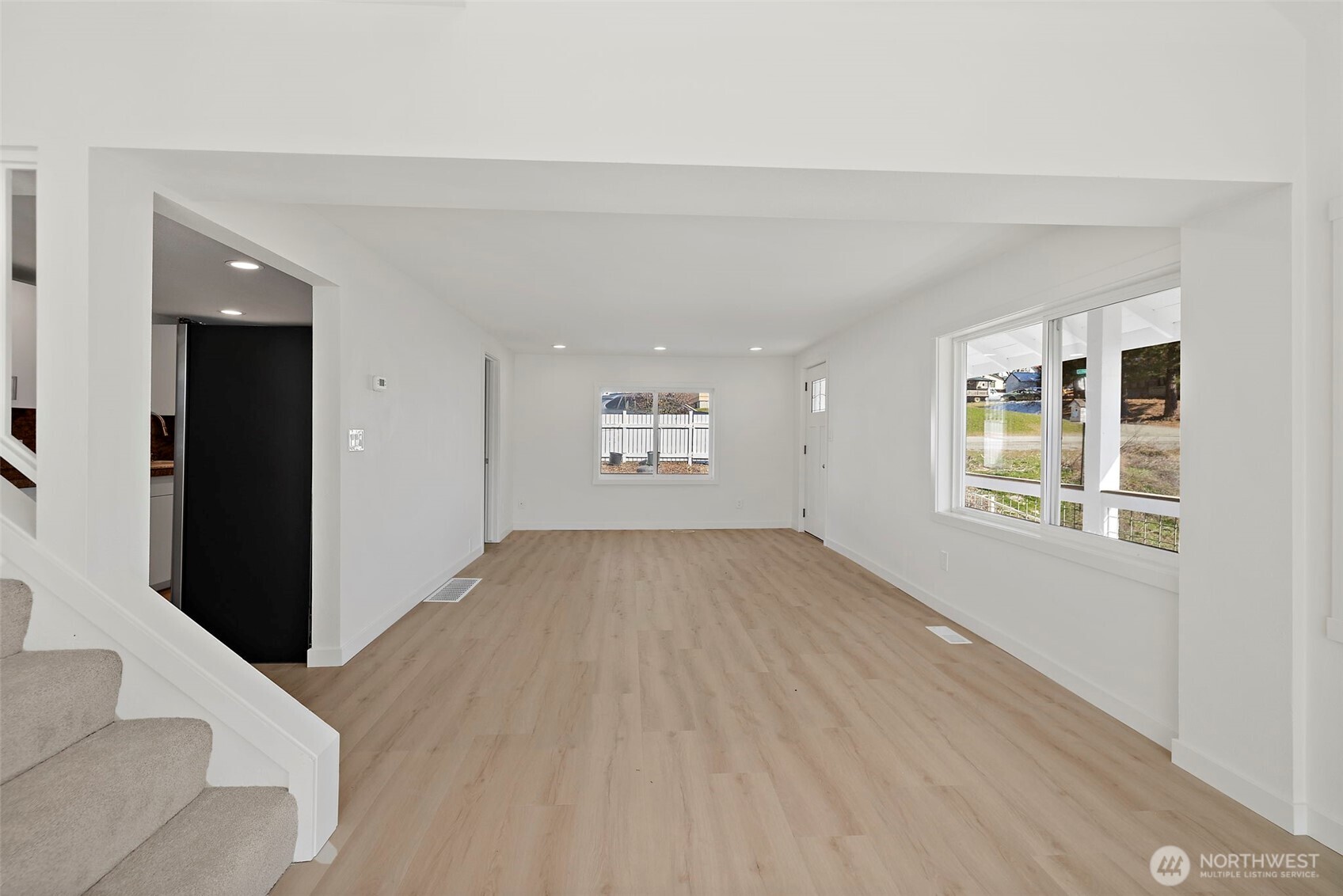 205 W 5th Street , Cle Elum, WA 98922