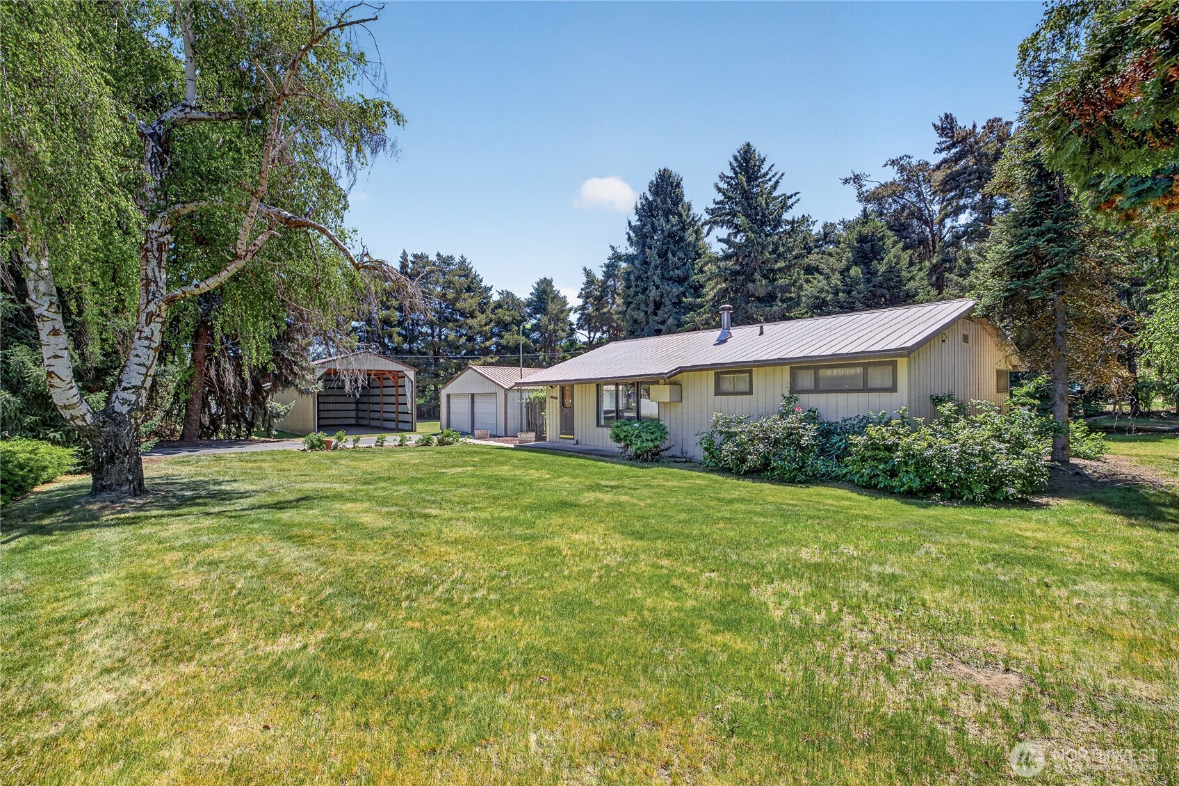 5685 Airport Road , Cashmere, WA 98815