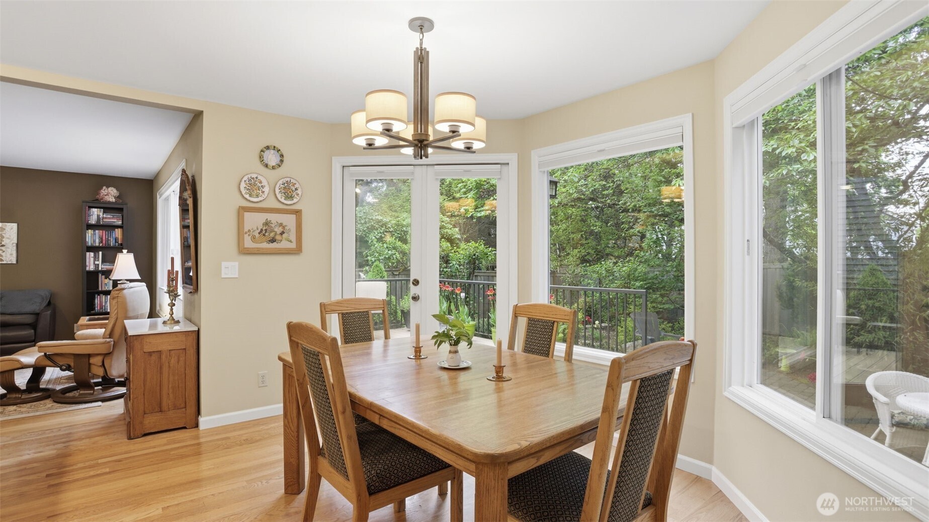 25812 SE 41st Street , Sammamish, WA 98029