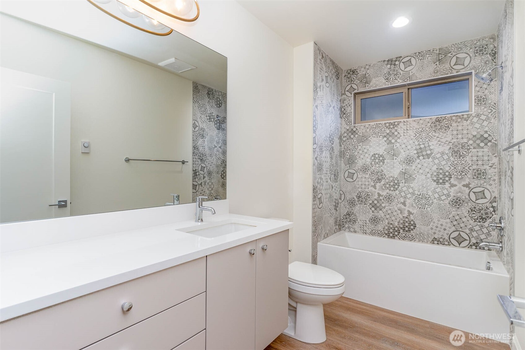 2607 NW 64th Street , Seattle, WA 98107