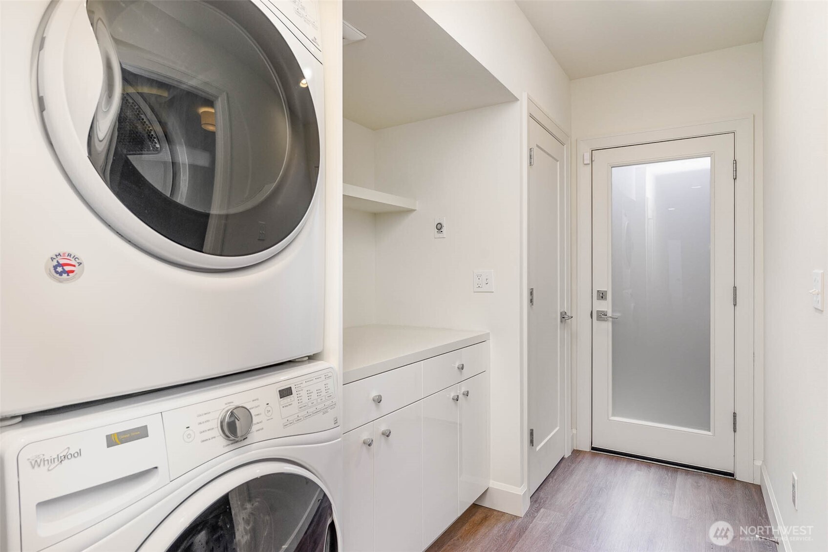2607 NW 64th Street , Seattle, WA 98107