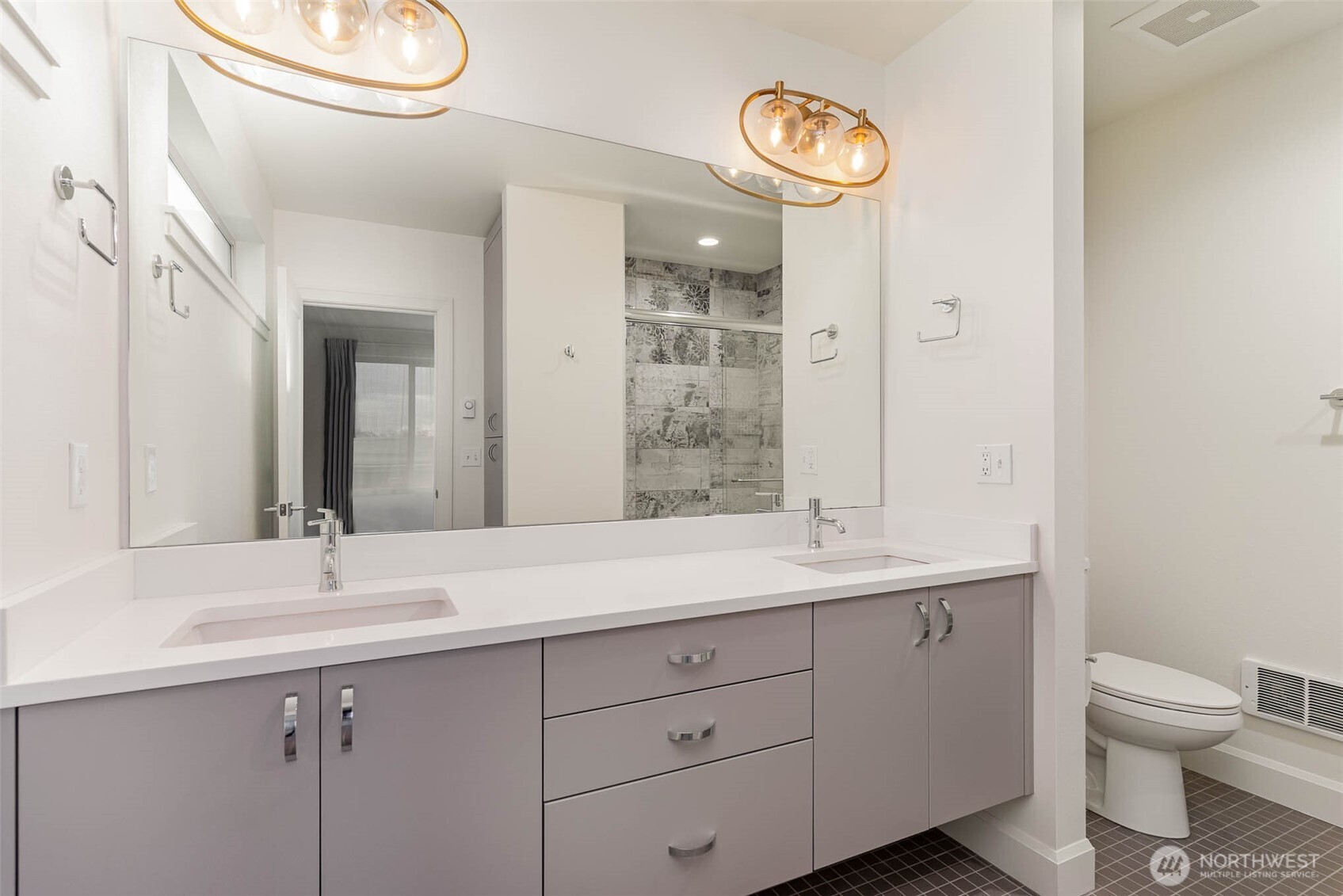 2607 NW 64th Street , Seattle, WA 98107