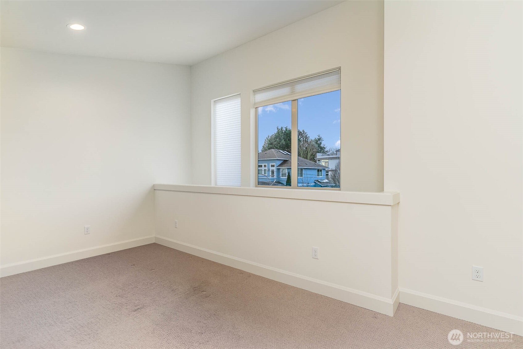 2607 NW 64th Street , Seattle, WA 98107
