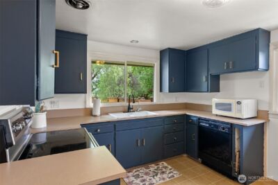 1216 Crawford , Wenatchee, WA 98801 - Photo 13