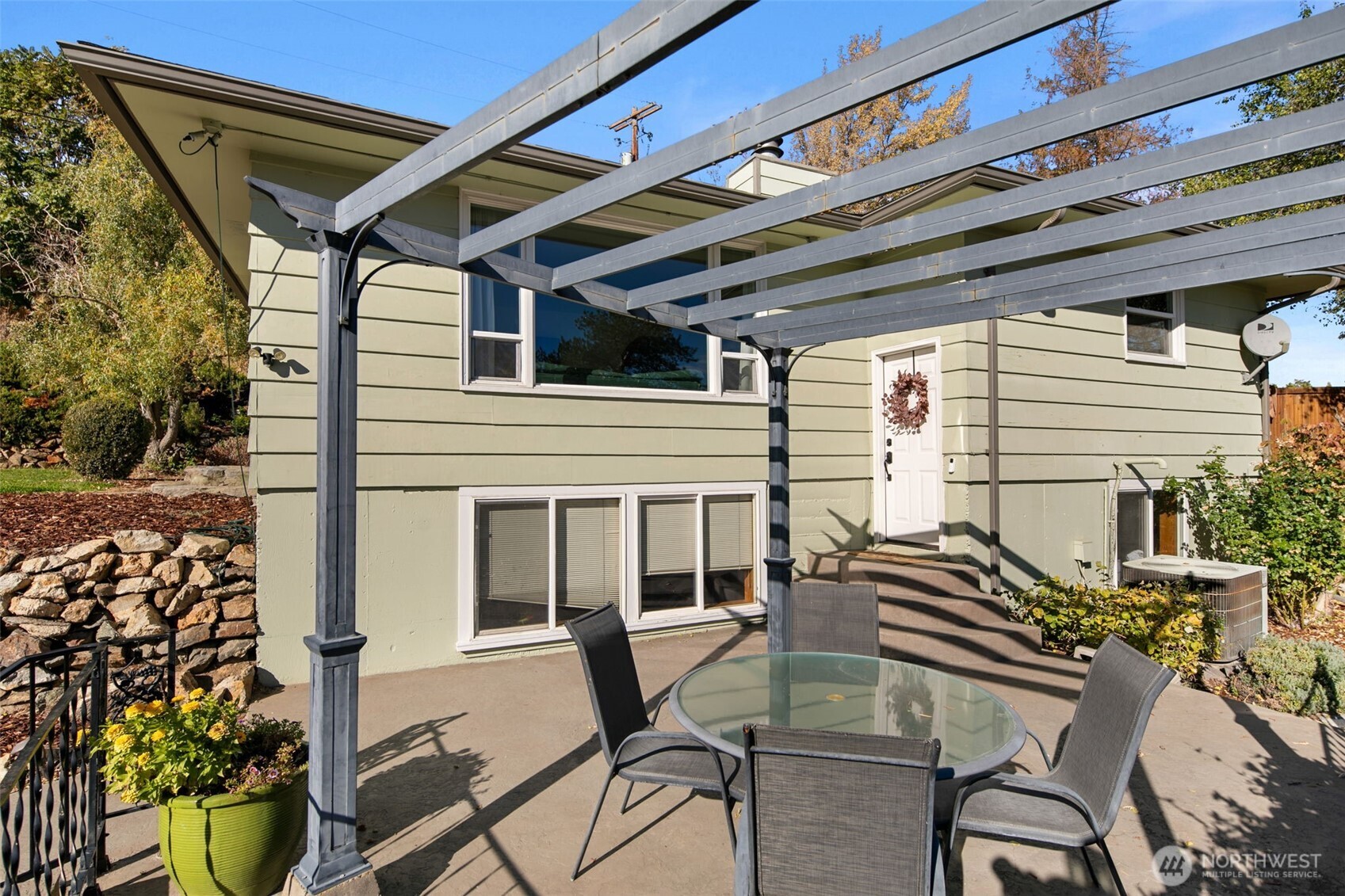 1216 Crawford , Wenatchee, WA 98801