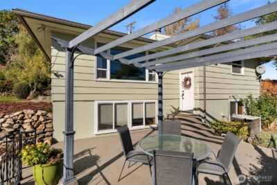 1216 Crawford , Wenatchee, WA 98801 - Photo 6