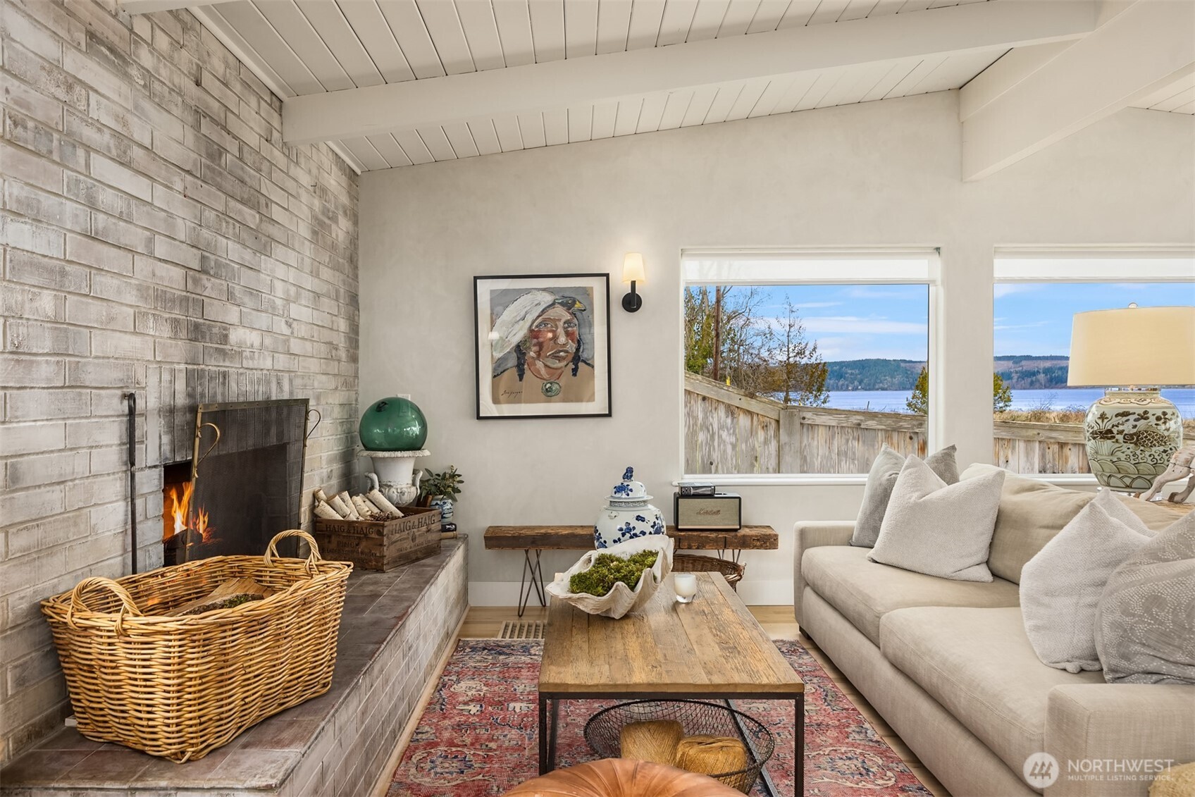 27584 Anchor Place NW, Poulsbo, WA 98370