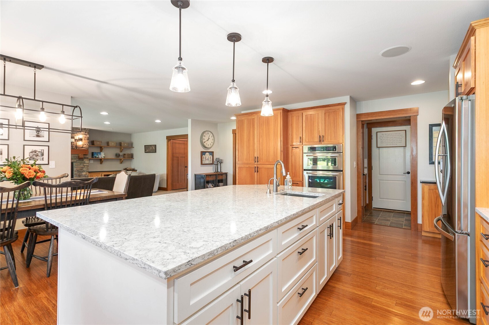 812 Sunrise Drive , Lynden, WA 98264