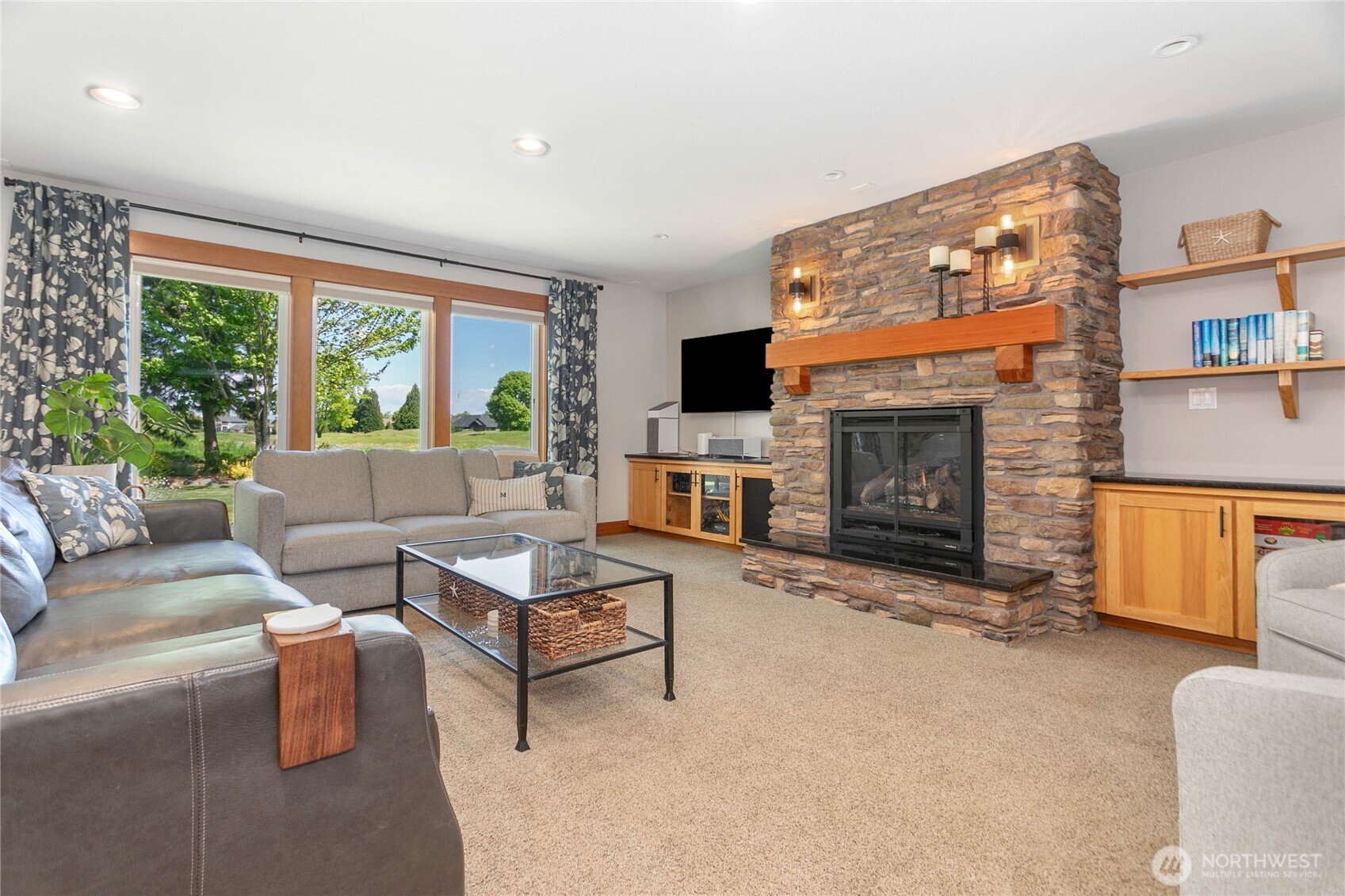 812 Sunrise Drive , Lynden, WA 98264
