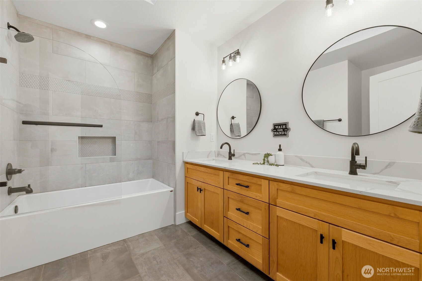 7115 84th Street NW, Gig Harbor, WA 98332