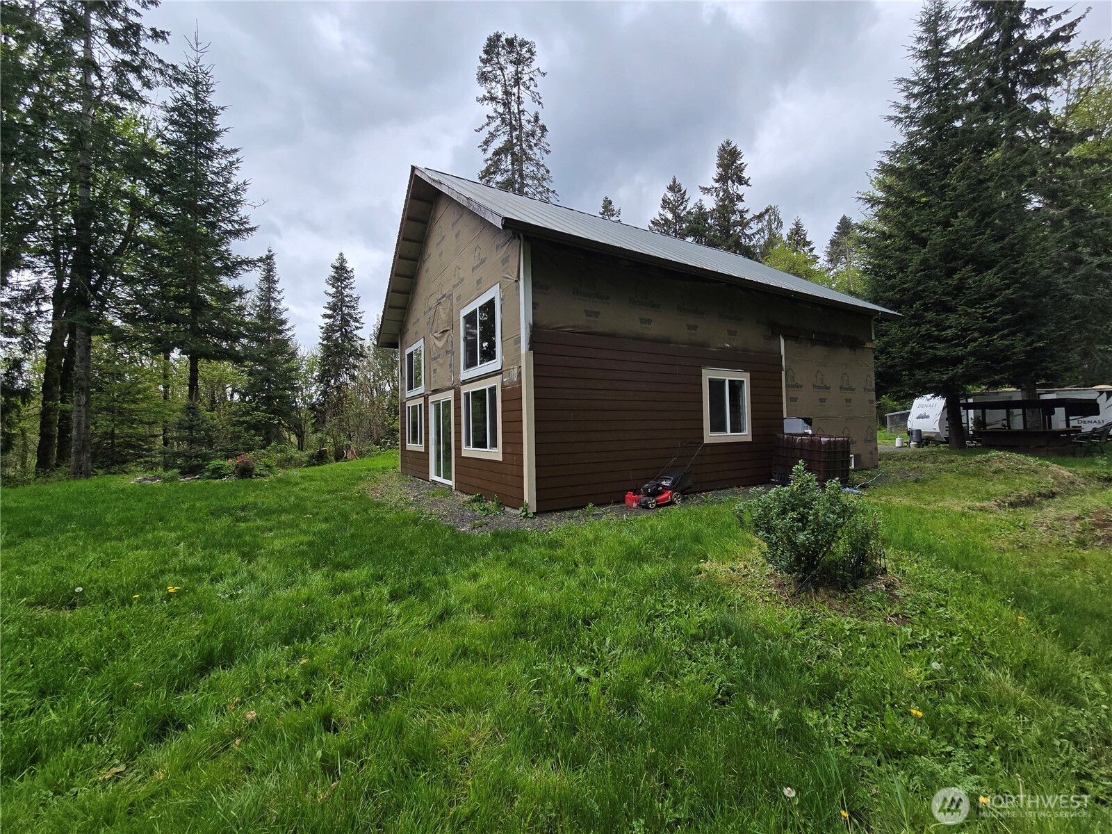 1747 Winlock Vader Road , Winlock, WA 98596