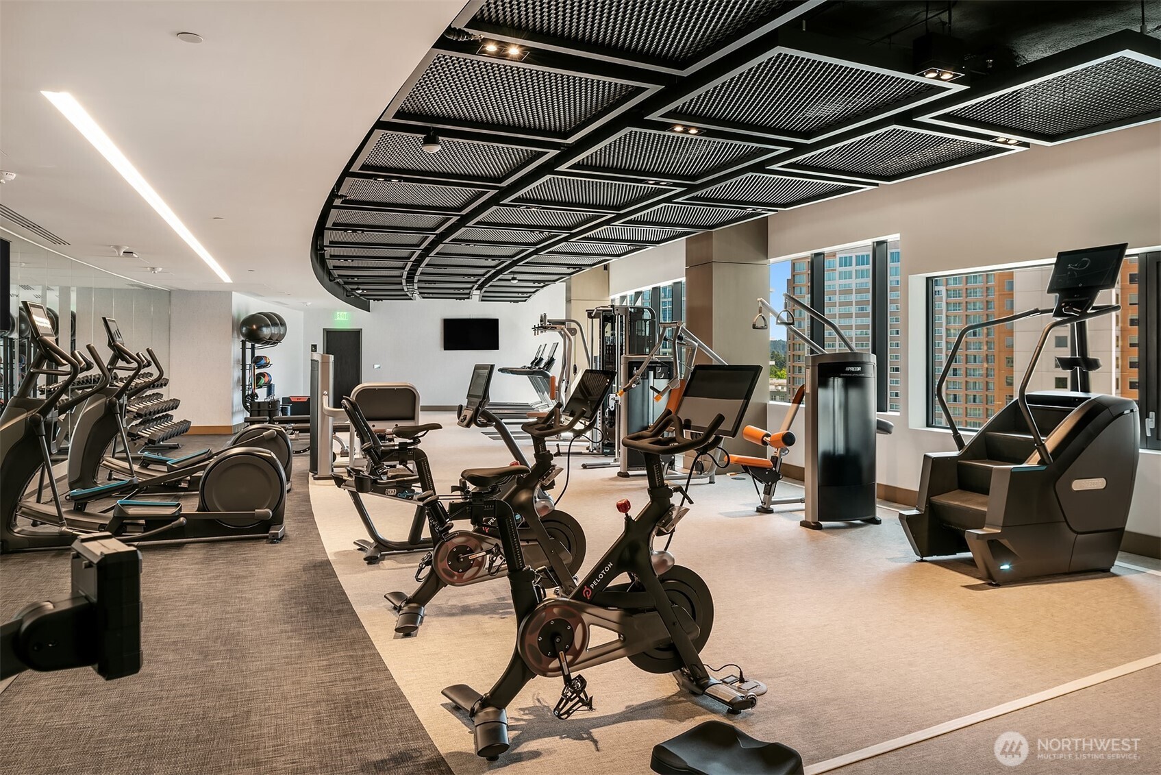 838 Avenue Square NE #1805, Bellevue, WA 98004