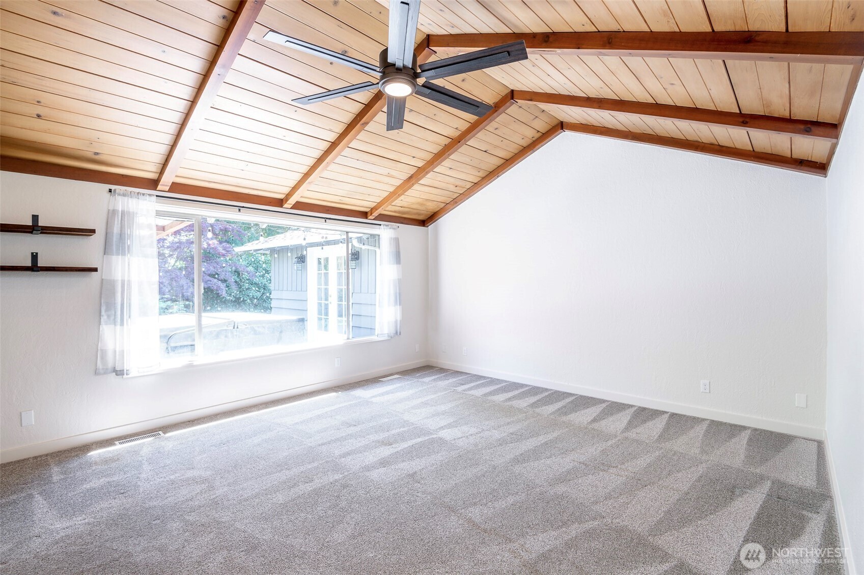 8906 35th Street W, University Place, WA 98466