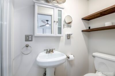 8906 35th Street W, University Place, WA 98466 - Photo 18