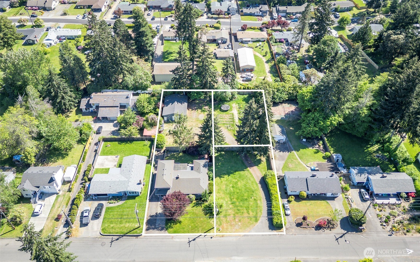 8906 35th Street W, University Place, WA 98466