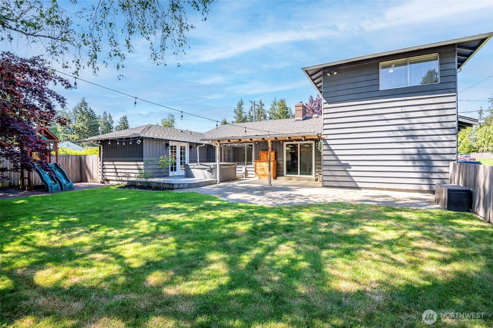 8906 35th Street W, University Place, WA 98466