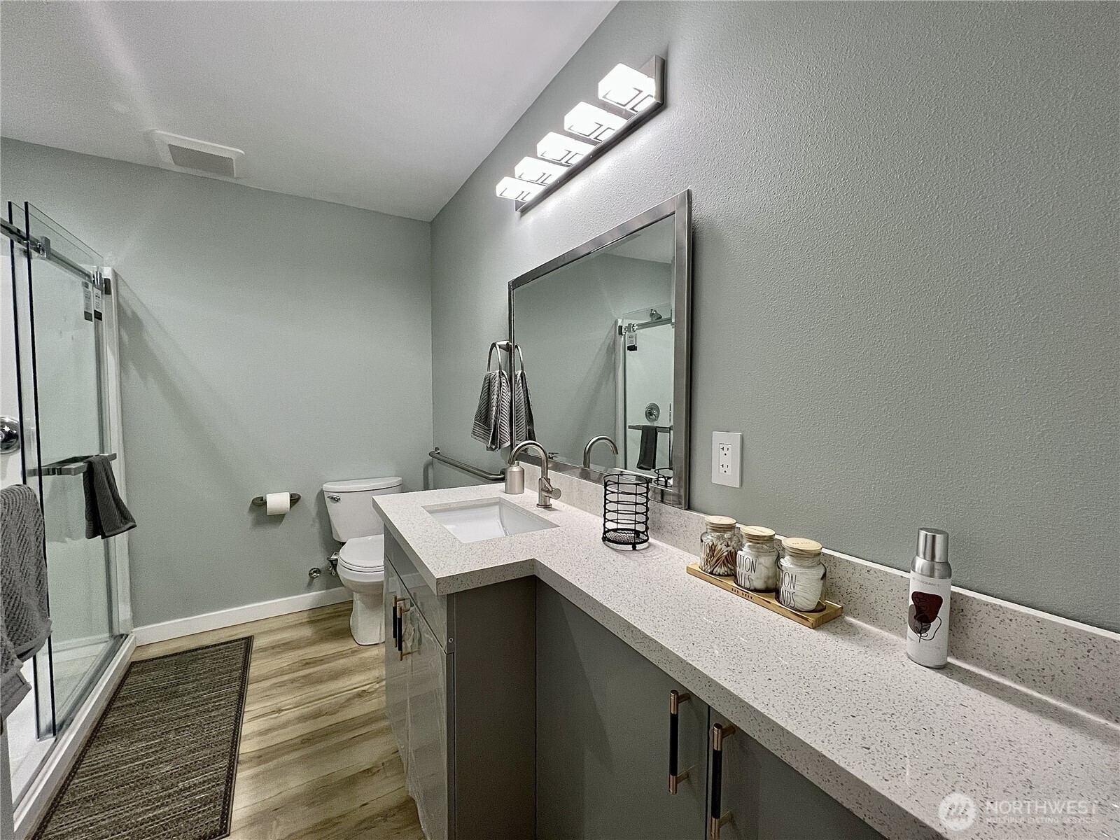 4617 S 189th Street , SeaTac, WA 98188