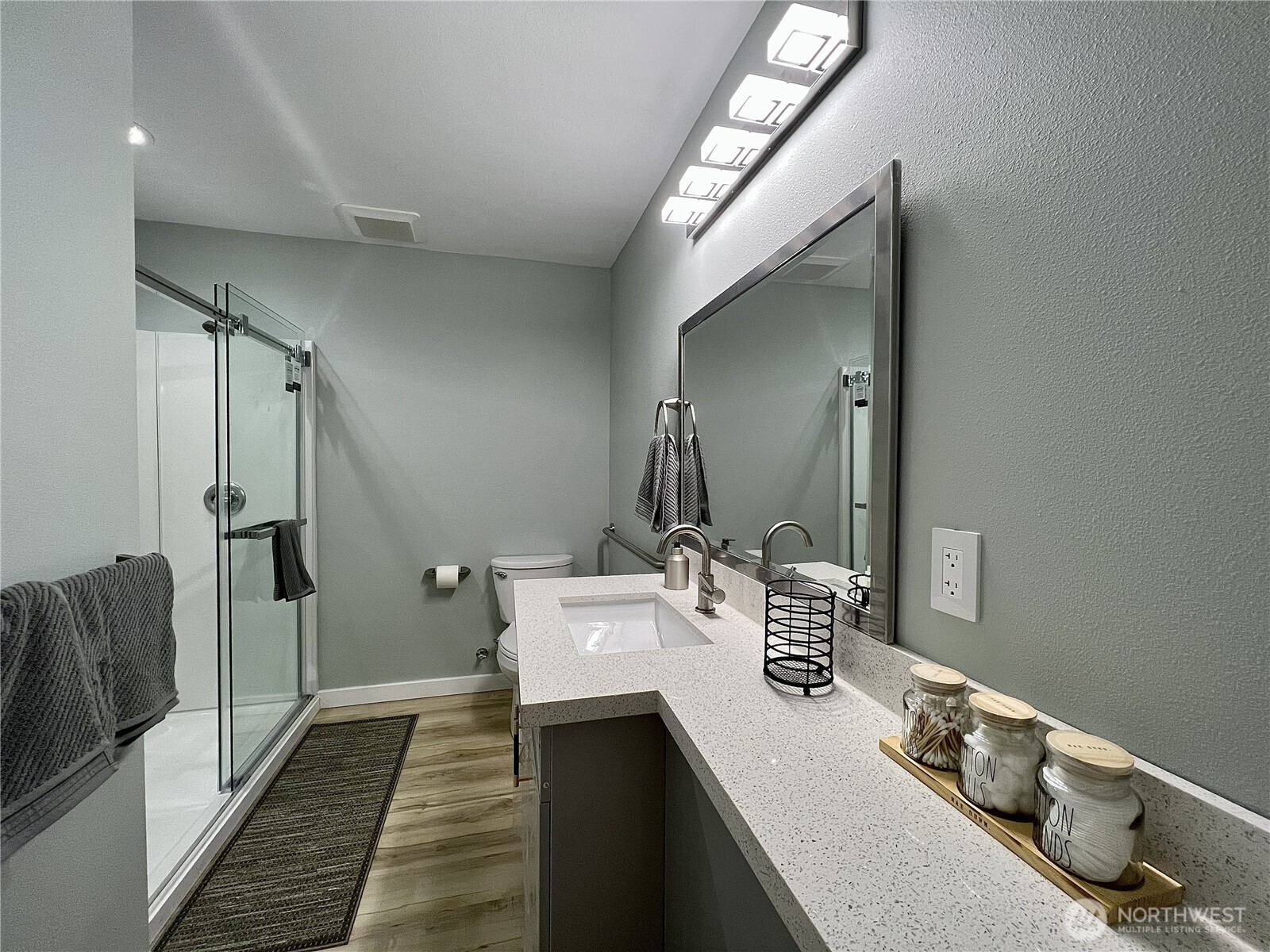 4617 S 189th Street , SeaTac, WA 98188