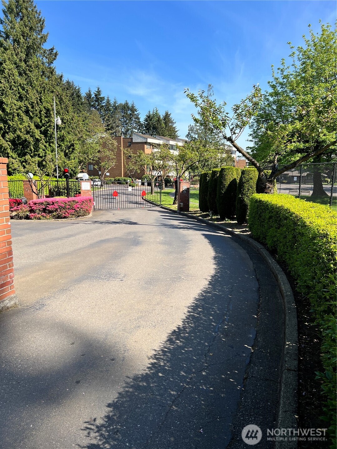 10628 Glen Acres Dr S , Seattle, WA 98168