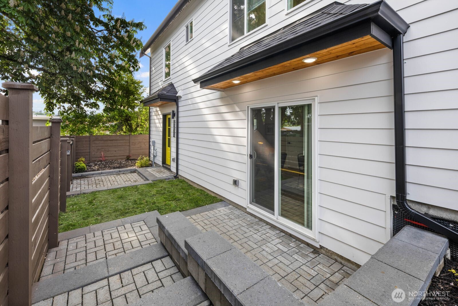 4230 S Graham Street , Seattle, WA 98118