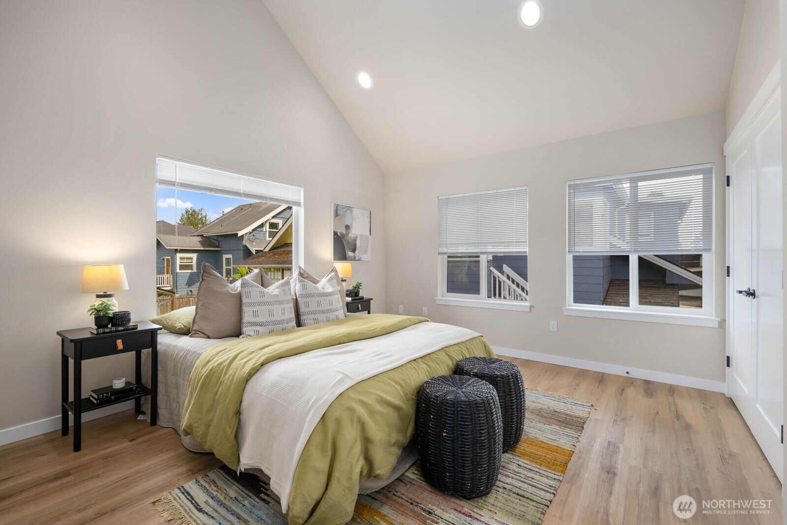 4230 S Graham Street , Seattle, WA 98118