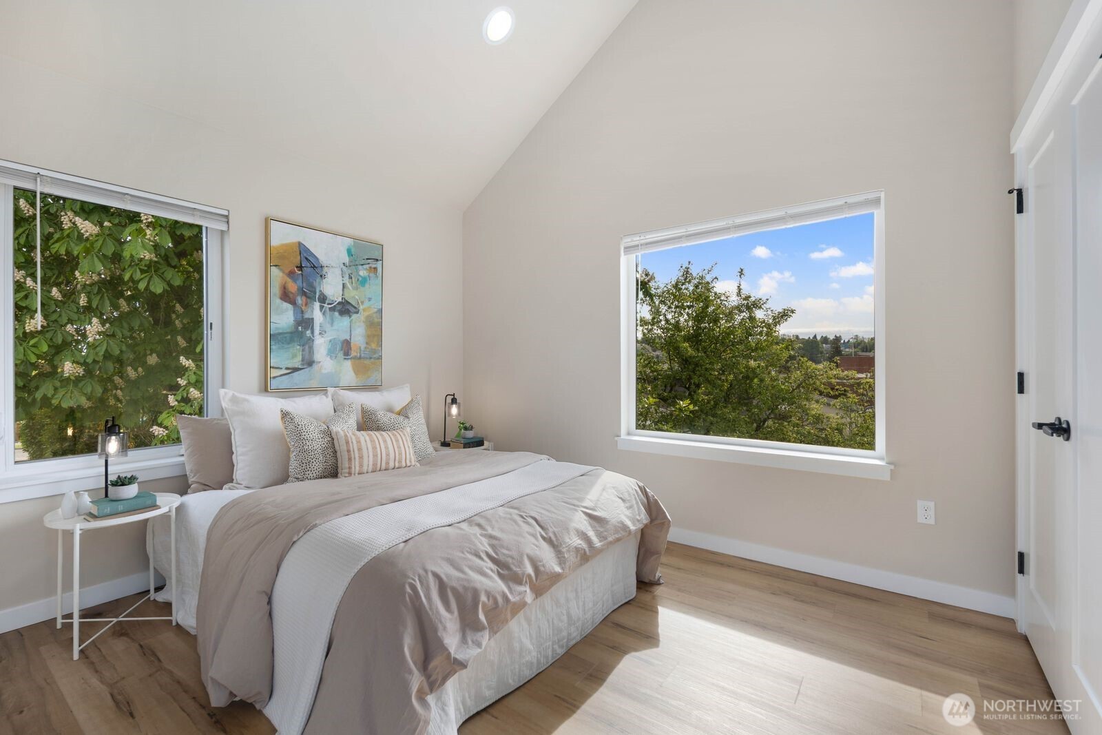 4230 S Graham Street , Seattle, WA 98118