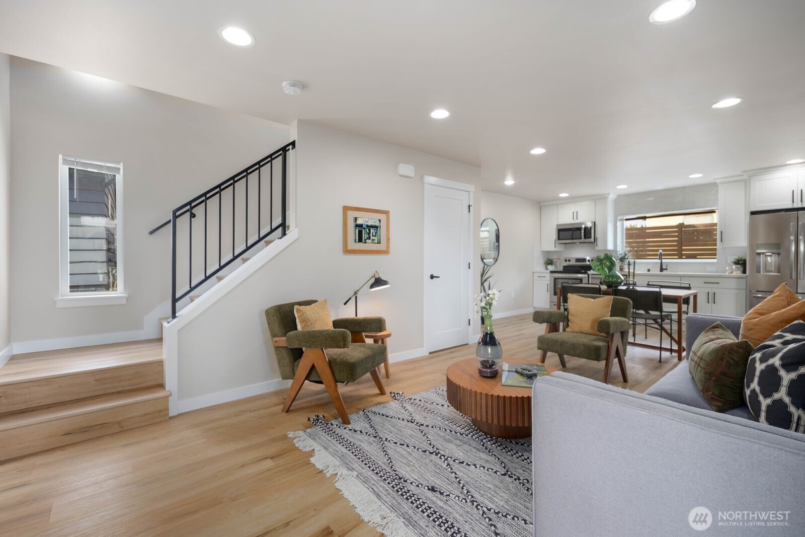 4230 S Graham Street , Seattle, WA 98118