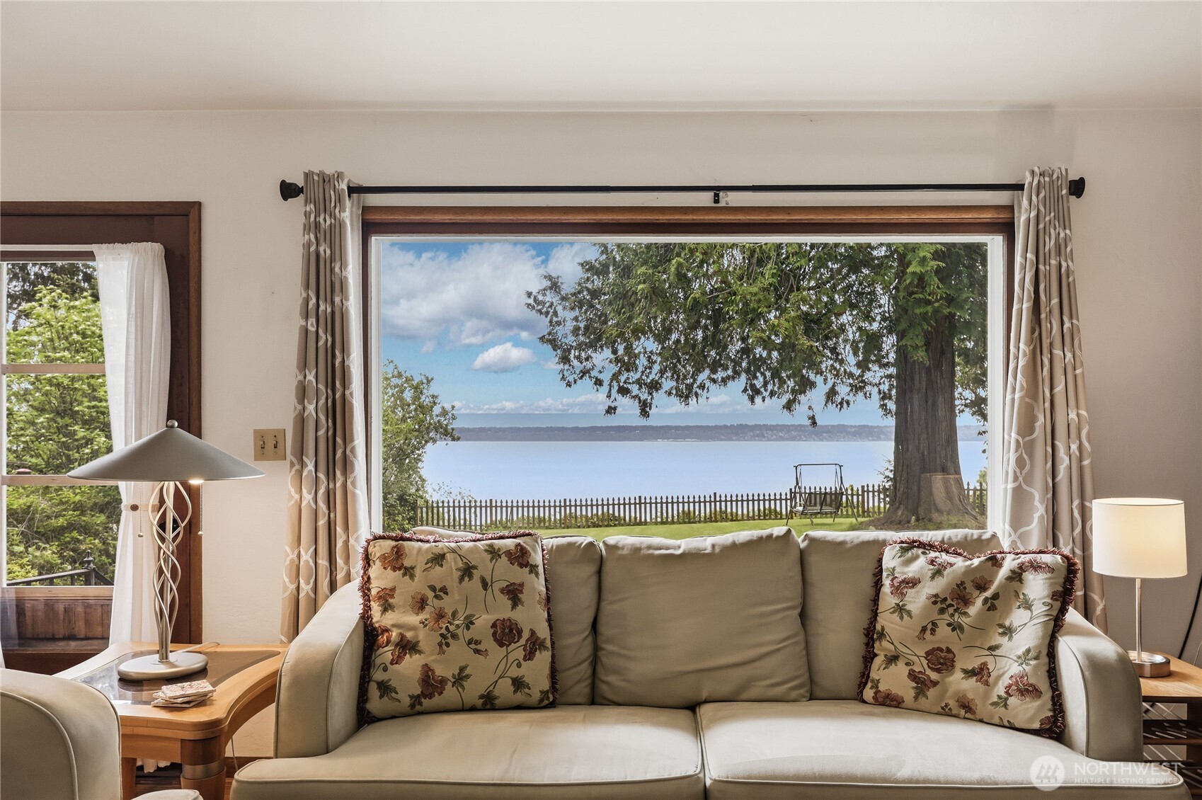 23932 Jefferson Point Road NE, Kingston, WA 98346