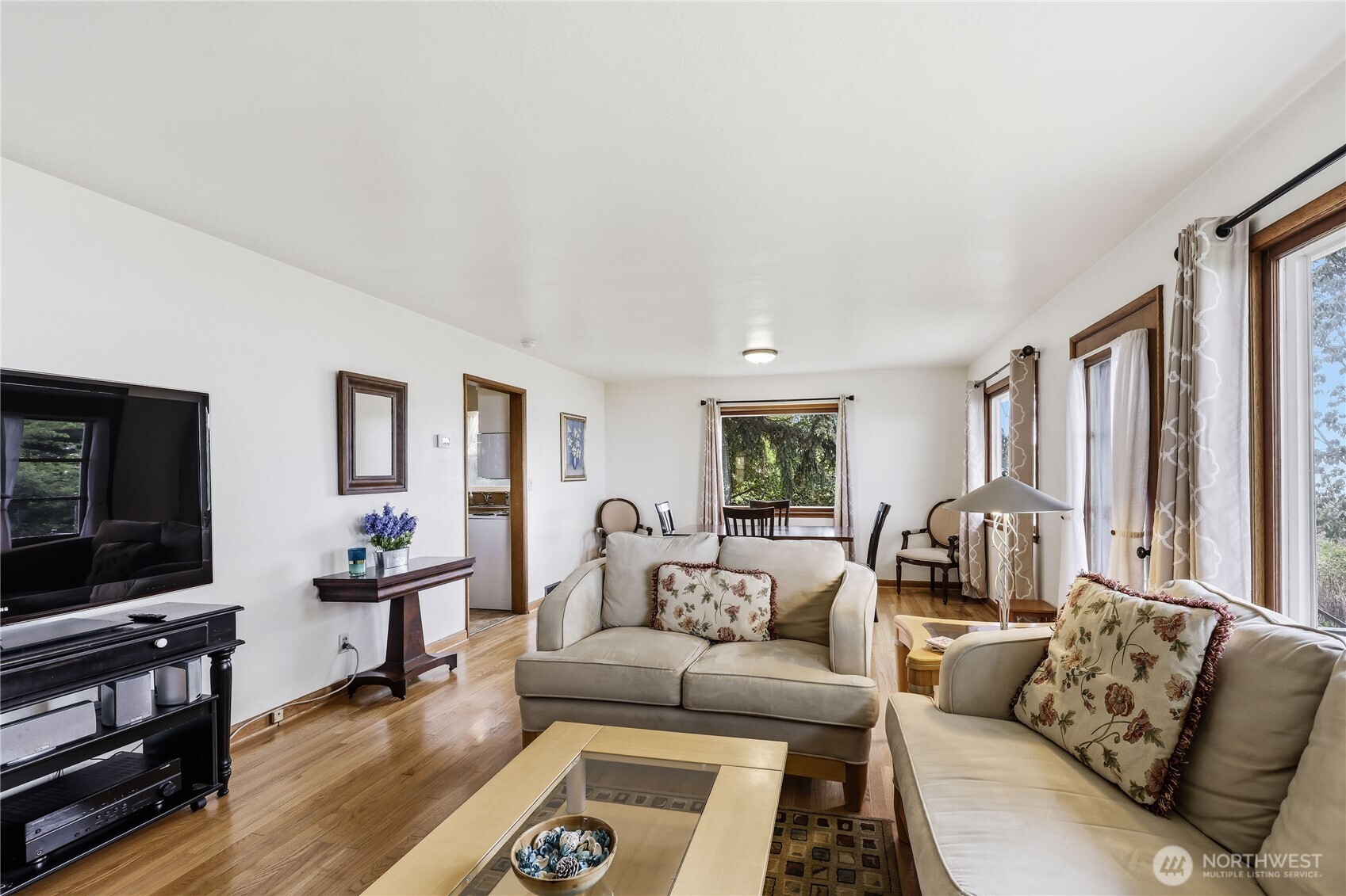 23932 Jefferson Point Road NE, Kingston, WA 98346