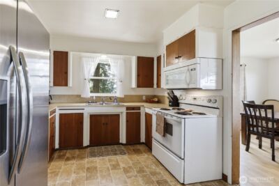 23932 Jefferson Point Road NE, Kingston, WA 98346 - Photo 19